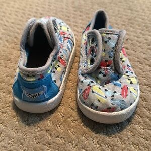Toms Sneakers